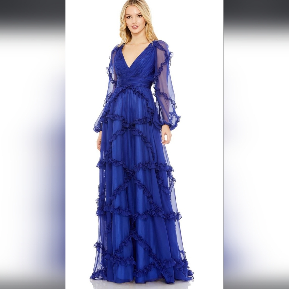 Mac DUggal Elegant Blue Evening Gown
